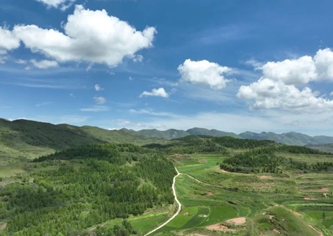 �����������׸���չȫ����̬��Դ�����Ӳ�