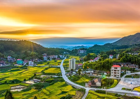 ��Ȼ��Դ�ʲ�����ʲô���м��ࡢ˭���С����������������