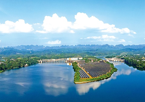 �����п�չ�������˼��弶���徭����Ŀ�õذ��������ж�