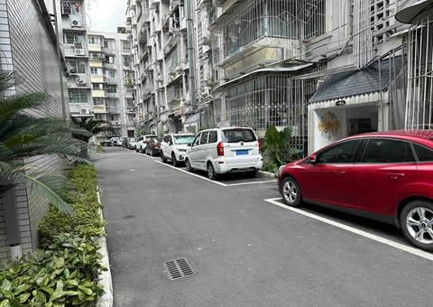 ��С��ʵ�֡���������     �ɶ������ѿ���280����Ͼ�С��ˢ����Ŀ